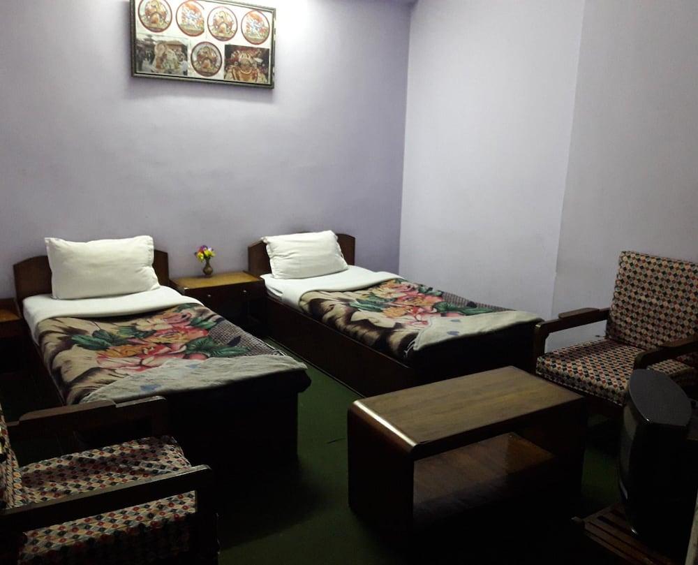 Hotel Metropolitan Kantipur Katmandou Extérieur photo