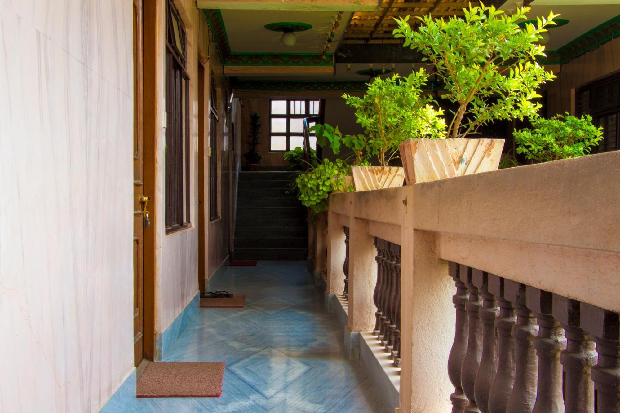 Hotel Metropolitan Kantipur Katmandou Extérieur photo
