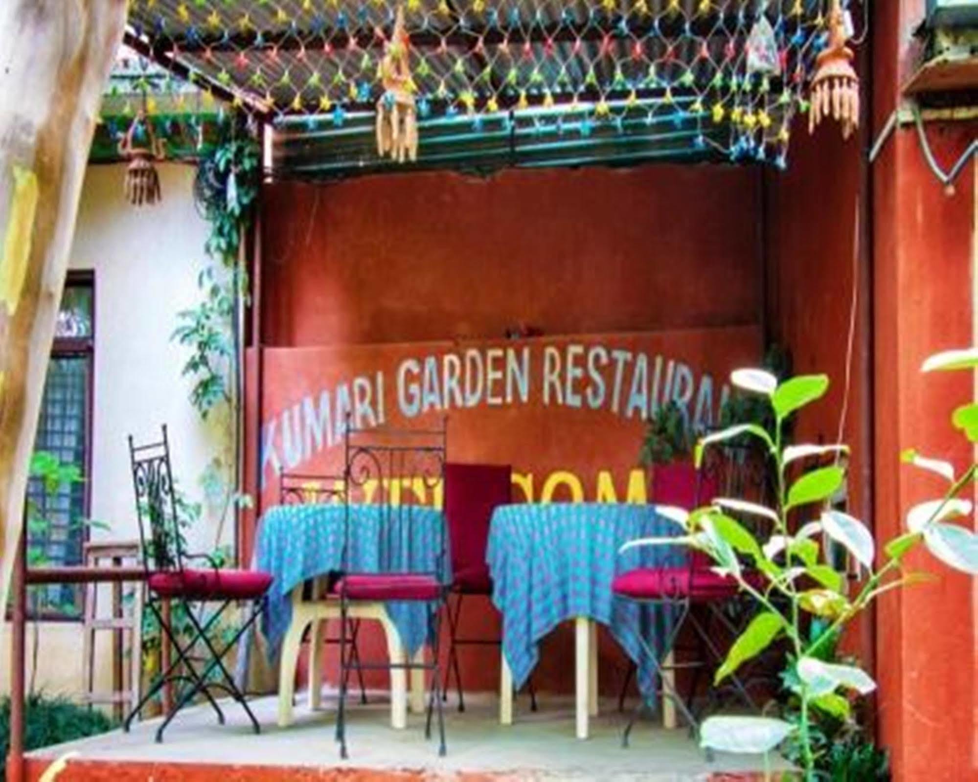 Hotel Metropolitan Kantipur Katmandou Extérieur photo