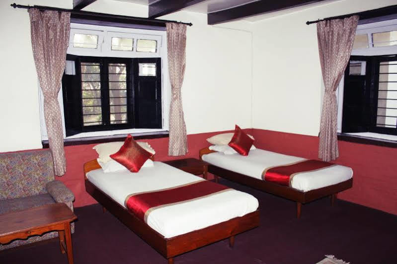 Hotel Metropolitan Kantipur Katmandou Extérieur photo